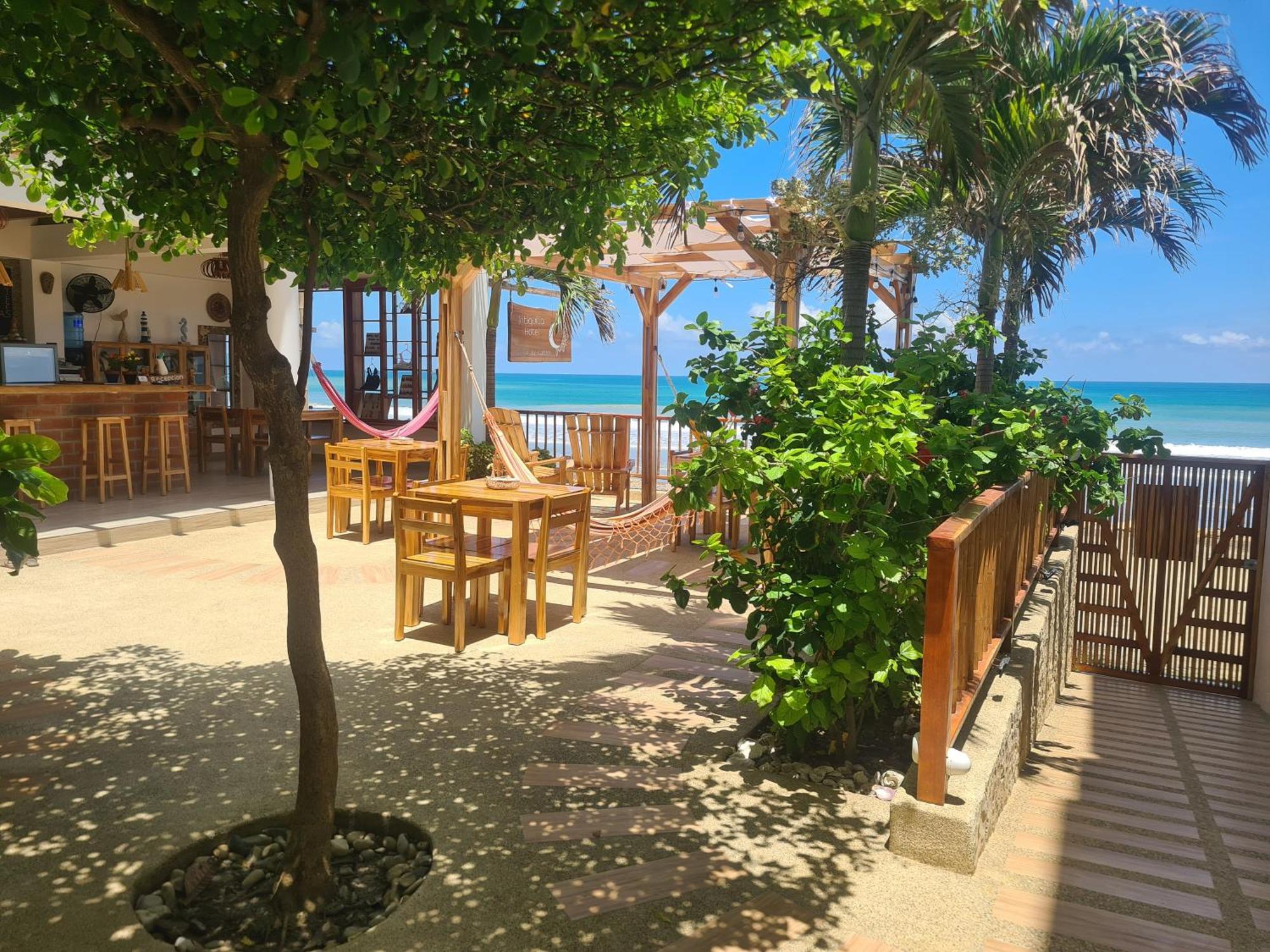 Intiquilla Hotel Manta Bagian luar foto
